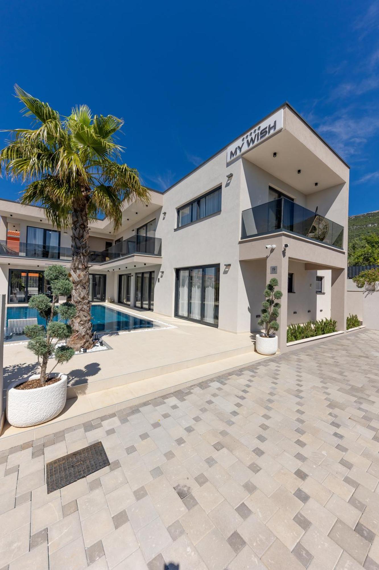 Luxury Villa My Wish With Pool Kastel Stari Exterior photo
